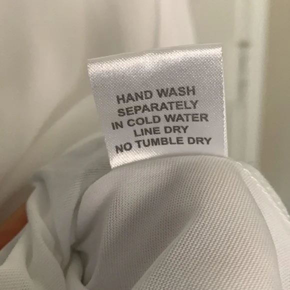 C/C Chic Connection Embroidered dress size  L - Picture 8 of 8